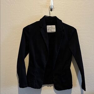 Frank & Eileen Women's Elegant Dark Blazer